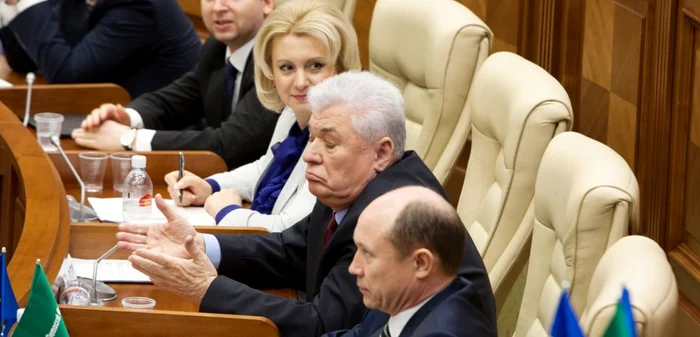 Soarta
funcţiei de premier deţinută de Valeriu Streleţ urmează să fie hotărâtă mâine.
FOTO Alexandru Tarlev