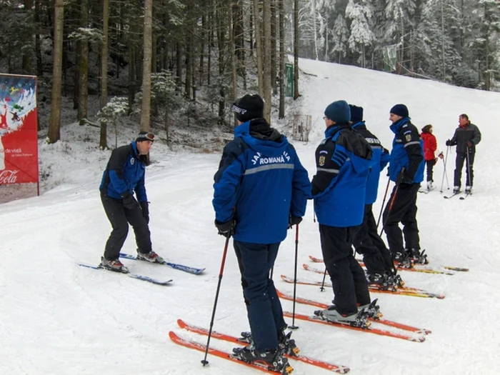 Jandarmii montani din Sinaia se vor implica în FOTE 2013. FOTO jandarmiimontanisinaia.ro