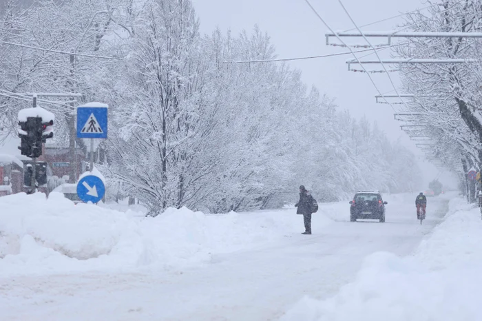 Miercuri se înregistrează temperaturi scăzute. FOTO: Inquam Photos/Octav Ganea