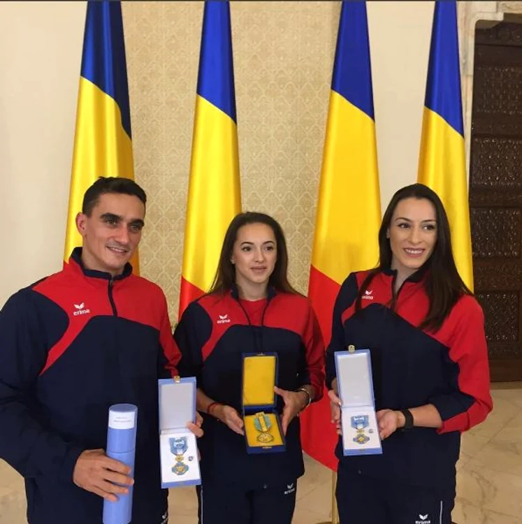 Dragulescu, Ponor, Larisa Iordache decorati de Iohannis 26 septembrie 2017 1 (6) jpeg
