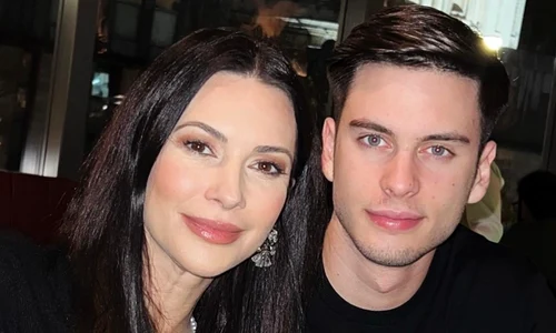 Vedeta Prima TV și fiul ei de 20 de ani, Petru