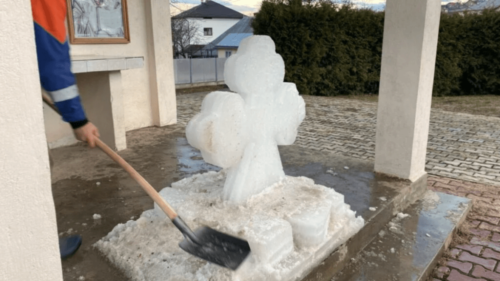 Vremea anormal de caldă schimbă tradițiile de Bobotează: un obicei vechi de 120 de ani riscă să piară