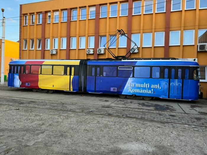 Tramvaiul a ieşit de 1 decembrie FOTO STPT