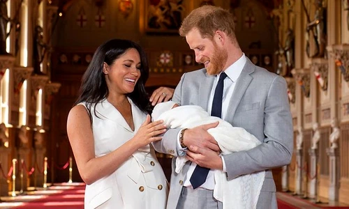 Meghan Markle, mamă posesivă  Cum îşi apăra copilul e trist jpeg