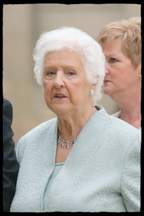 10 mama iar jpg jpeg