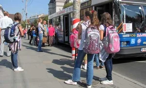 elevi transport naveta jpeg