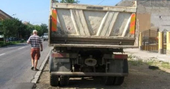 Bătrânul a murit pe loc, după ce a fost accidentat. Foto arhivă Adevărul