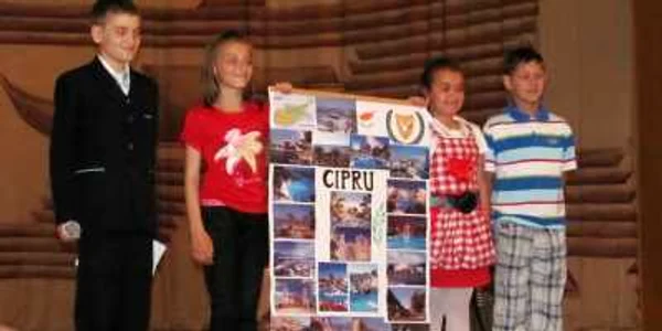Elevii târgovişteni au fost ambasadori ai ţărilor europene