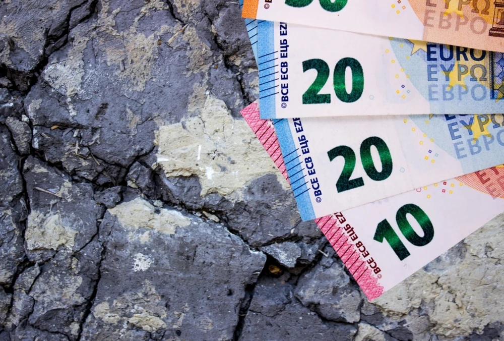 Ungaria ar putea adopta moneda euro până în 2030. Ce condiții trebuie îndeplinite