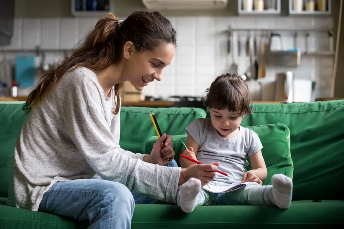 Salariu de 7.500 de euro pentru o bonă FOTO Shutterstock