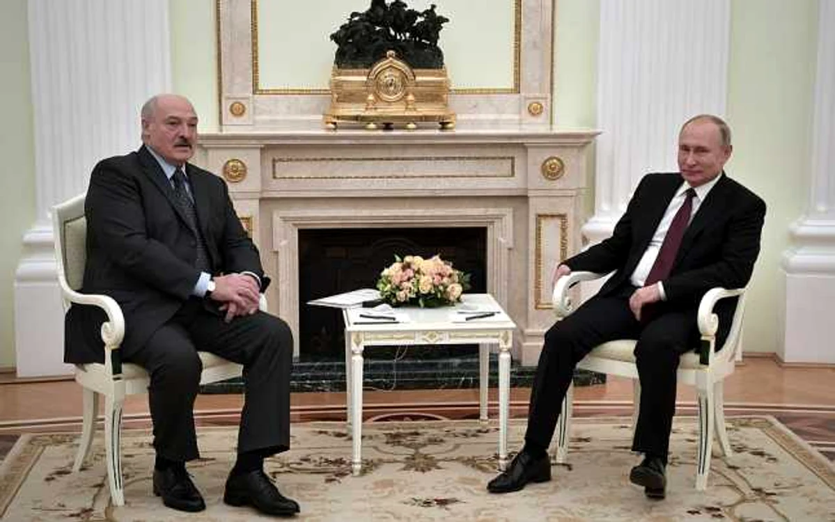Preşedintele Belerusului, Aleksandr Lukaşenko şi omologul său rus, Vladimir Putin