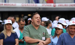 Grevă de avertisment de două ore a personalului de la spitalul de urgență Floreasca organizată de federația Sanitas, în București, 20 iulie 2026 Inquam Photos George Călin (3) jpeg