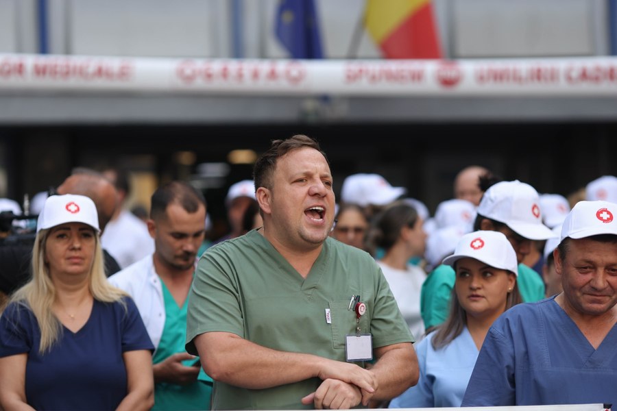 Cadrele medicale amenință, după suspendarea grevei: „Cu actualul Guvern nu vom face nici un compromis”