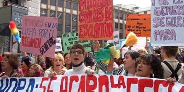 Majoritatea menajerelor din Spania nu au contracte de muncă