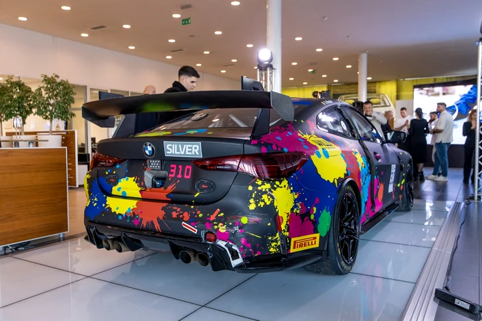 BMW M4 GT4 EVO pilotat de Tudor Tudurachi și Sergiu Nicolae Foto: BMW