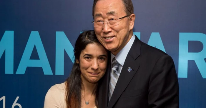 Nadia Murad Tasee Baha, prima fostă sclavă sexuală devenită ambasadoare a ONU, alături de secretarul general al ONU Ban Ki-moon FOTO ONU/Eskinder Debebe