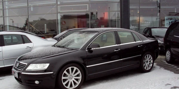 Volkswagen Phaeton jpg