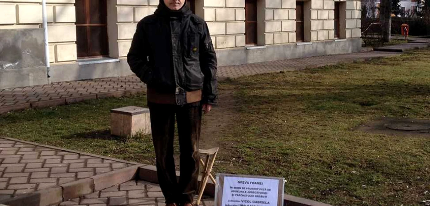 Emil Butnaru a intrat în greva foamei în semn de protest faţă de abuzurile magistraţilor rădăuţeni