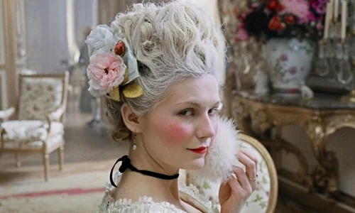 Sfaturi de modă şi înfrumuseţare ale Mariei Antoaneta jpeg