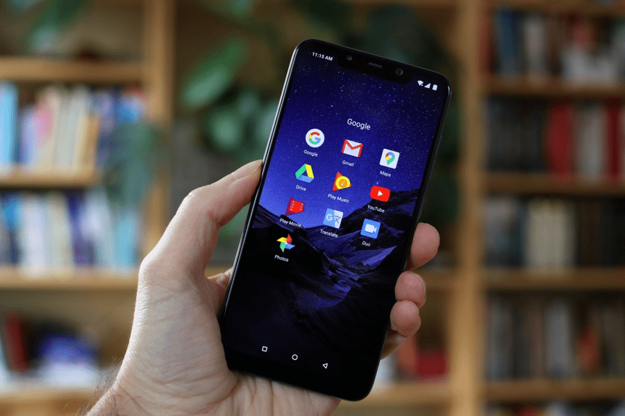 Acţiunile Alphabet s-au prăbuşit: un gigant tehnologic ia în considerare înlocuirea Google ca motor de căutare