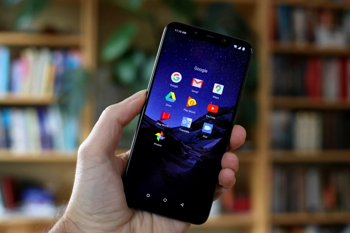 6 februarie, ziua fără telefon mobil FOTO Shutterstock