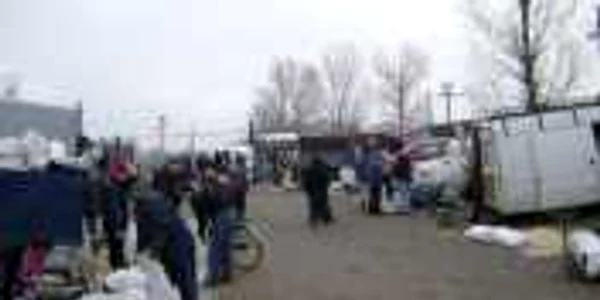 Doar două târguri din 36 funcţionează legal