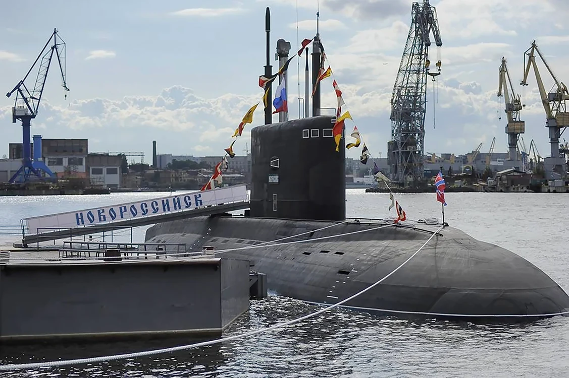 Submarine rusești Novorossisk din clasa Kilo care aveau baza la Tartus, Siria FOTO PROFIMEDIA