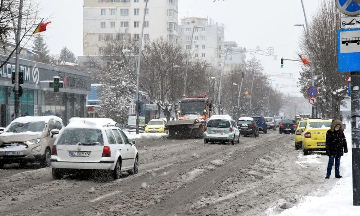 Aşa arătau astăzi străzile din Bacău FOTO desteptarea.ro