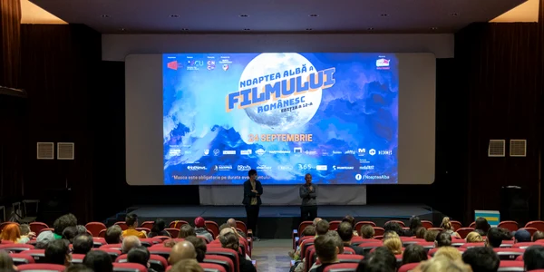 noaptea alba a filmului foto fb jpg