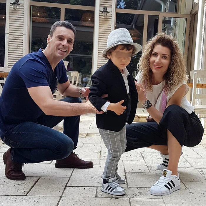 Vlăduț, fiul lui Mircea și al lui Carmen, are 4 ani