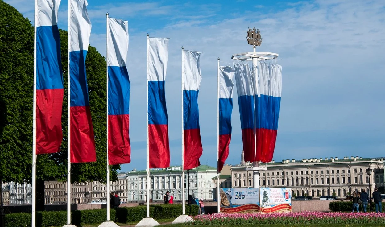 Rusia pregătește o aplicație pentru a identifica persoanele infectate de coronavirus