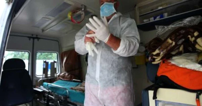 Cluj: Două persoane, internate cu gripă porcină la Cluj