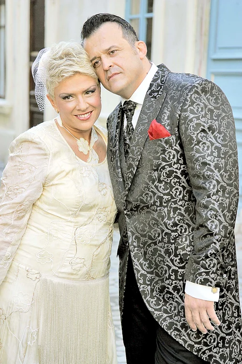 
    Constantin Iosef a vrut să renunţe la căsătorie chiar în toiul pregătirilor  