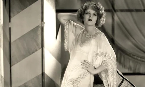 Clara Bow, prima vedetă de la Hollywood 1  sursa   Her Wedding Night jpg