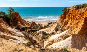 coasta Algarve Portugalia shutterstock 2233477059 jpeg