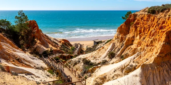 coasta Algarve Portugalia shutterstock 2233477059 jpeg