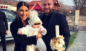 Ilinca Vandici și soțul ei, Andrei Neacșu, părinții spirituali ai unui băiețel  jpeg