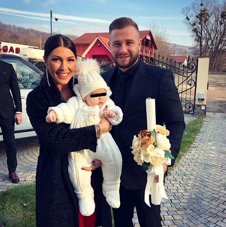 Ilinca Vandici și soțul ei, Andrei Neacșu, părinții spirituali ai unui băiețel 