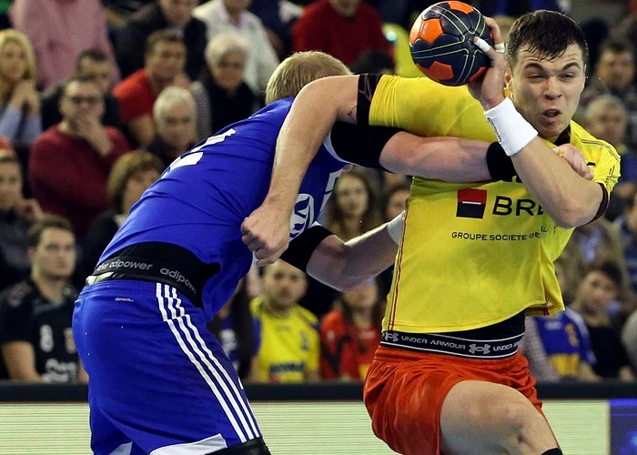 Ionuţ Ramba a fost cel mai bun marcator al României, 8 goluri, dar a părăsit terenul din cauza a trei eliminări, cu 10 minute înainte de finalFoto Click!