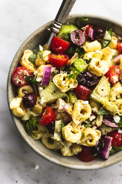 salata cu tortellini jpeg