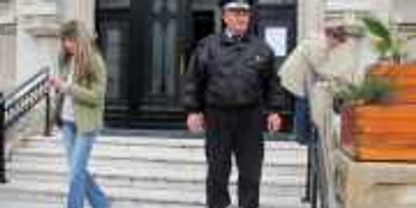 Poliţiştii comunitari vo deveni poliţişti "locali"