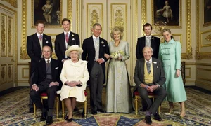 Deși era iubita lui William, Kate nu a fost invitată la nunta Camillei cu Prințul Charles jpeg