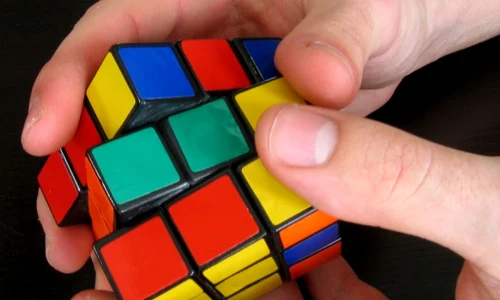 istoria cubului rubik FOTO Imperfectspirituality.com