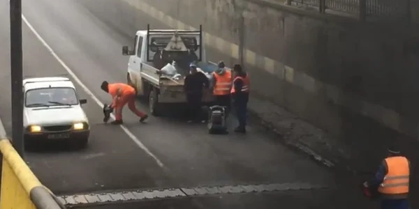 gropi muncitori campia turzii dn1 foto captura