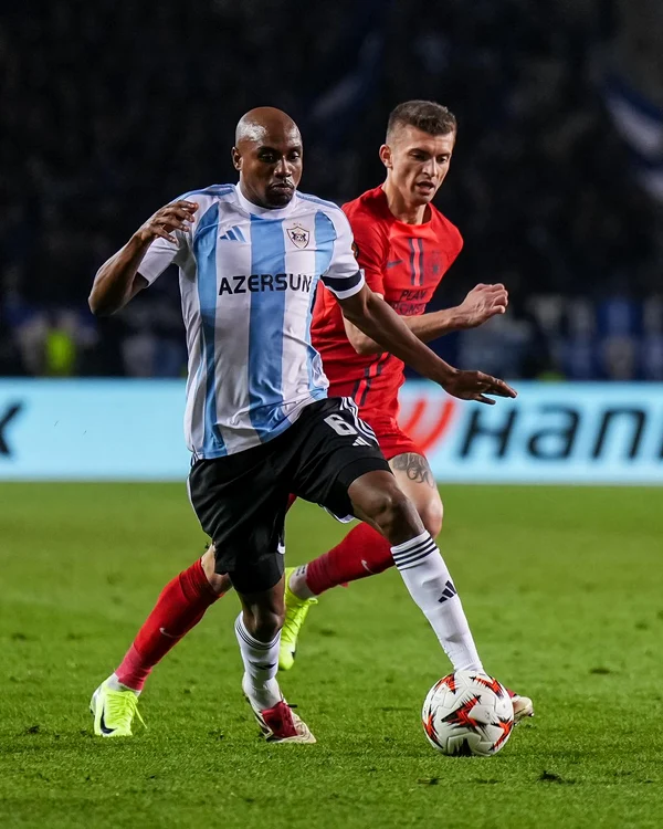 Florin Tănase n-a avut prea mult spor FOTO Facebook Qarabağ FK