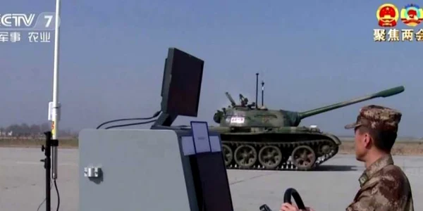 Type 59 tancul autonom al Chieni FOTO Captura CCTV