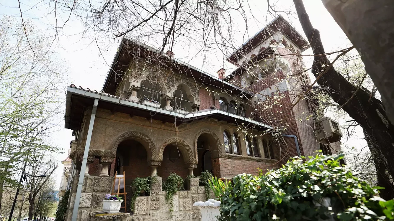 Vila Sacha Roman, o adevărată comoară pentru București