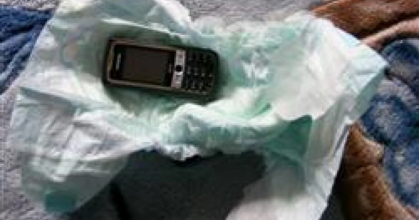 Telefonul mobil a fost ascuns în scutec