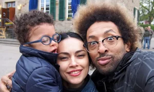  Kamara nu și-a pierdut speranța că Leon să devină un băiat normal 