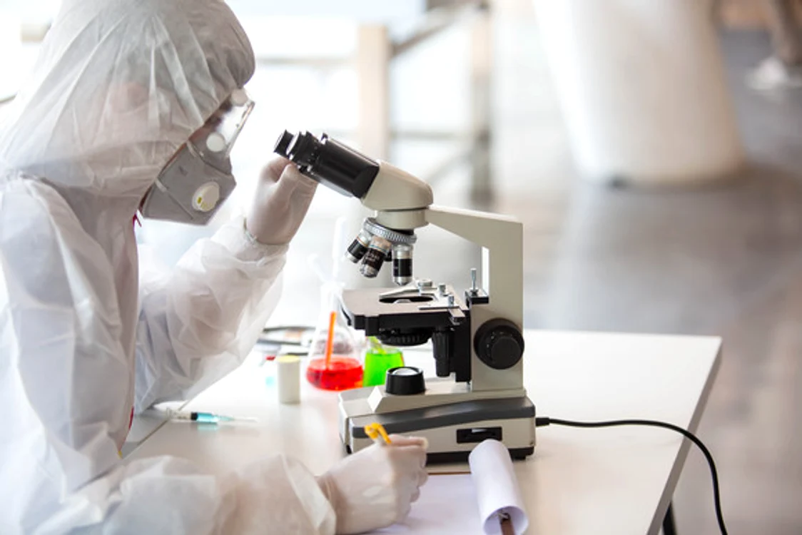 
    Noua tulpină de coronavirus a fost identificată la alți doi pacienți din Bucureștifoto: Shutterstock  